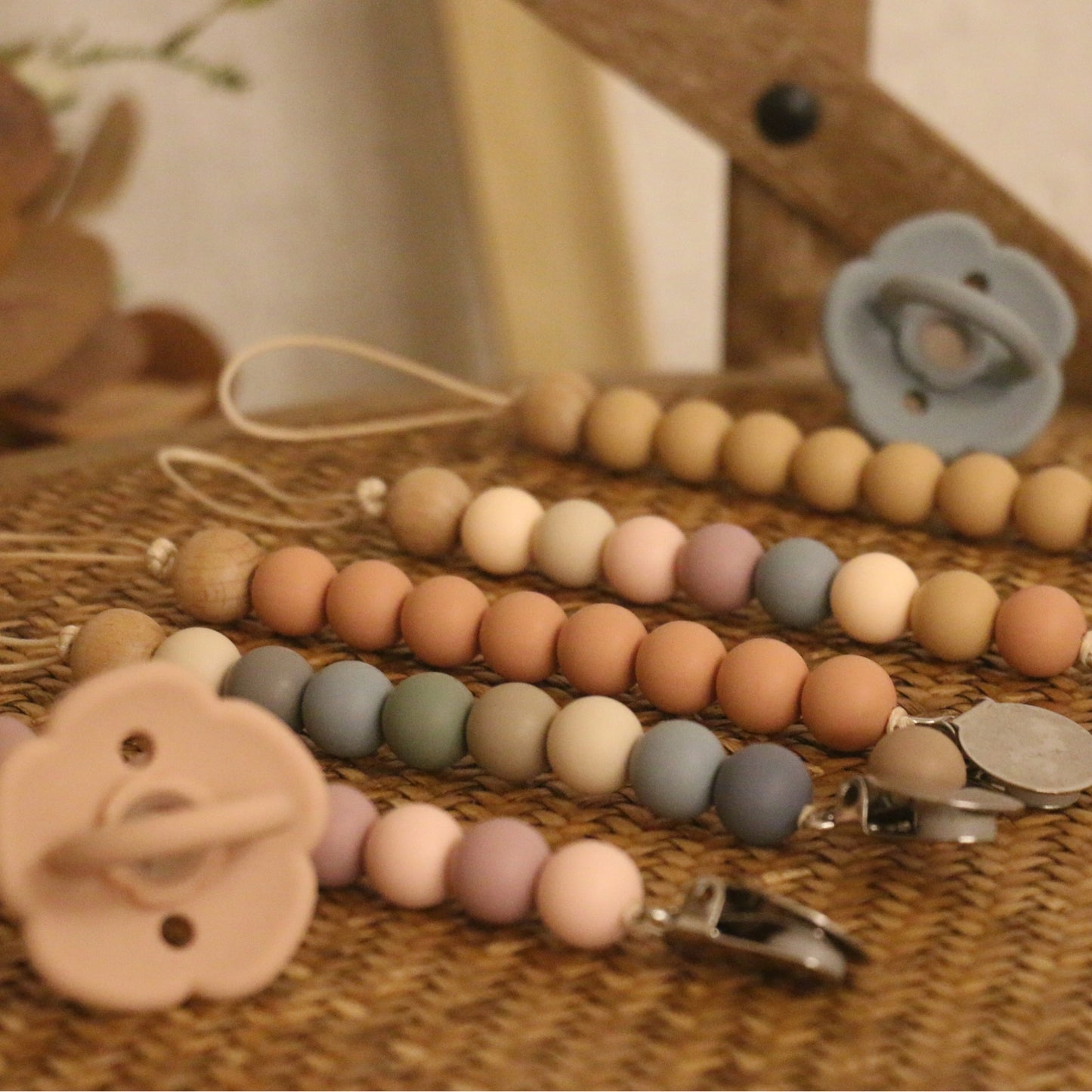 2 Pack Pacifier Clips, Silicone Pacifier Clip (Wilderness/Ether)