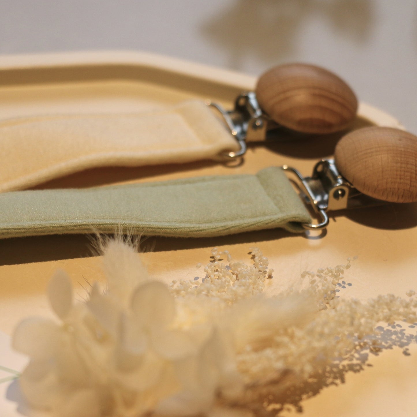 2 Pack Fabric Pacifier Clips (Sage/Cream)